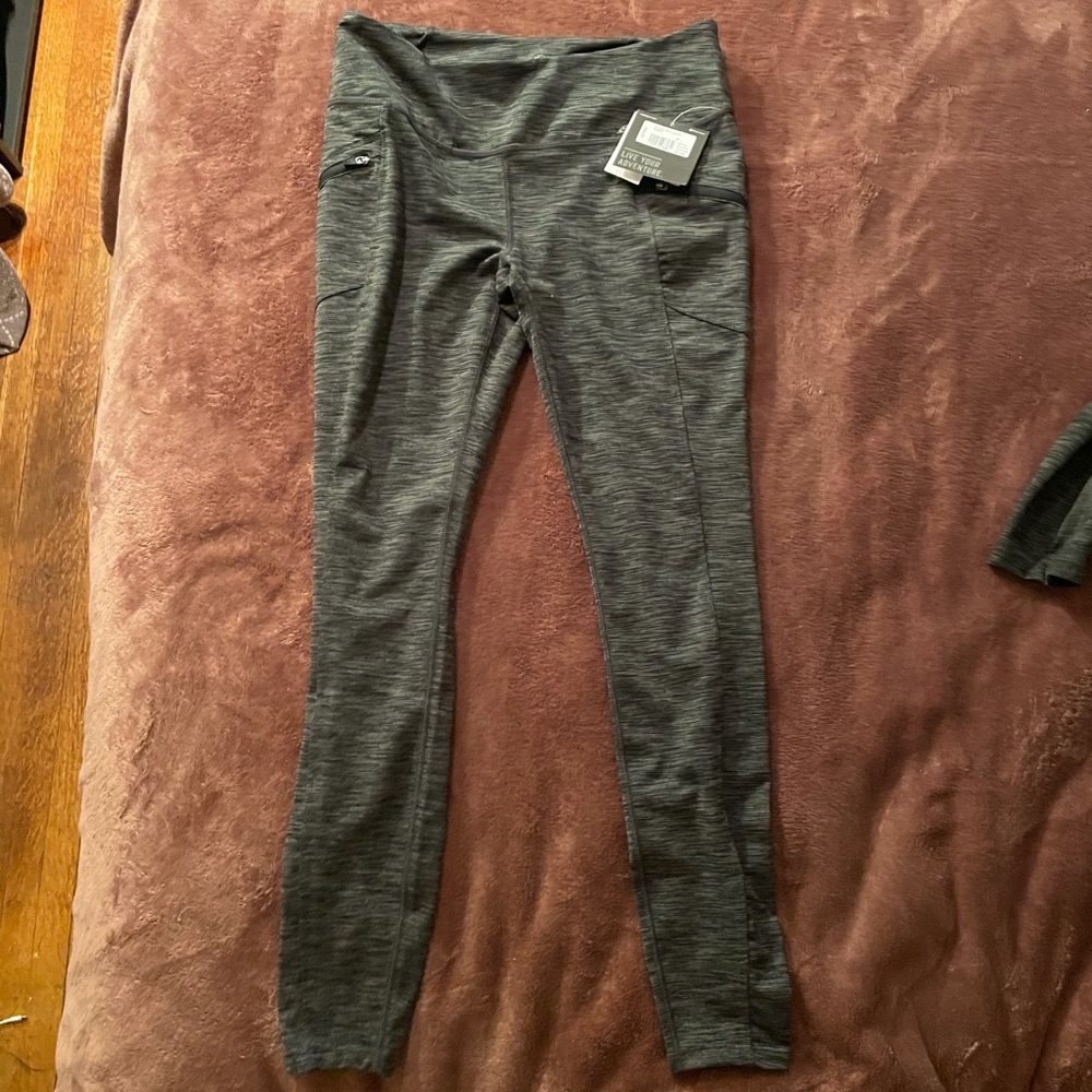 Eddie Bauer hiking leggings! Women’s size Medium